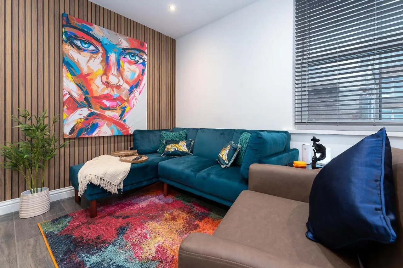 The House Of Faces @ The Laines contacts